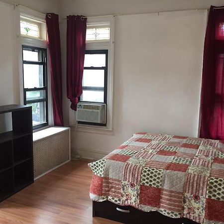 Two Bedroom Apartment In Queens New York Kültér fotó