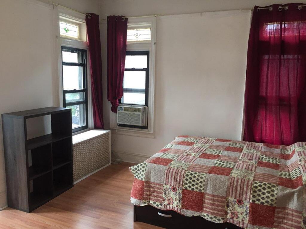 Two Bedroom Apartment In Queens New York Kültér fotó